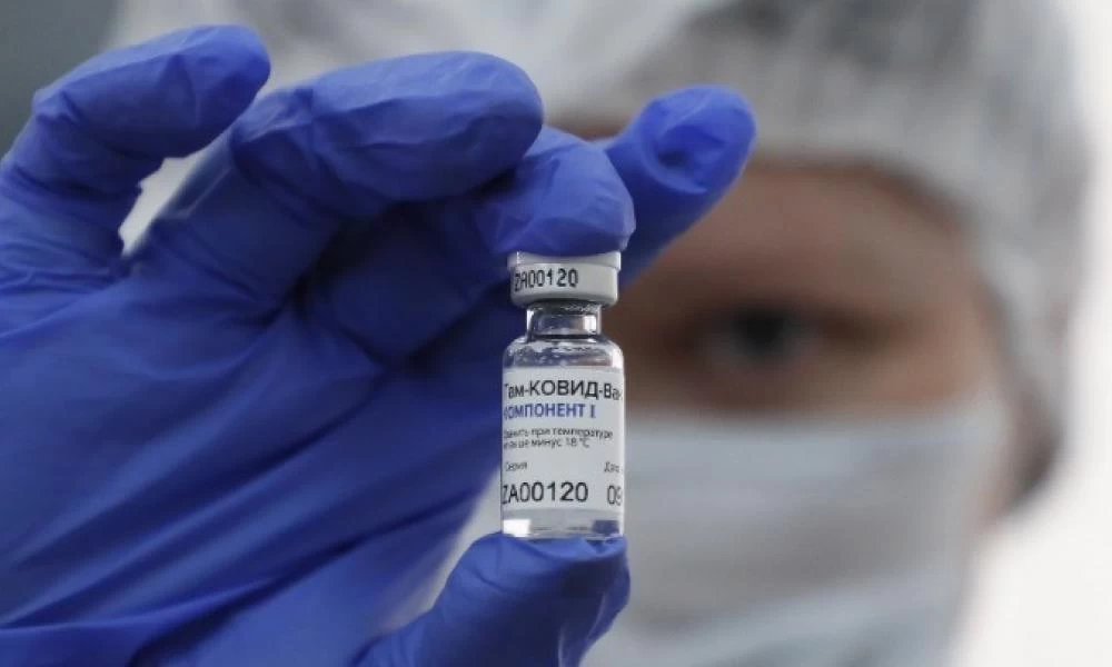 Η επιστήμη θα νικήσει: Ξεκίνησαν δοκιμές για εμβόλιο – σπρέι